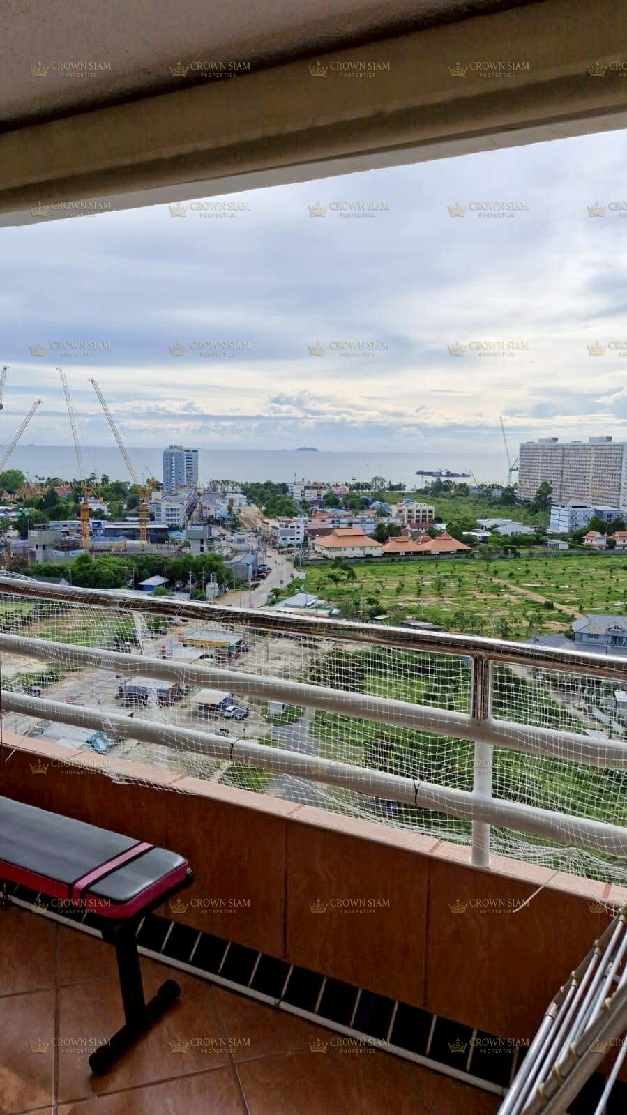 JOMTIEN ANGKET CONDOMINIUM - Image 9