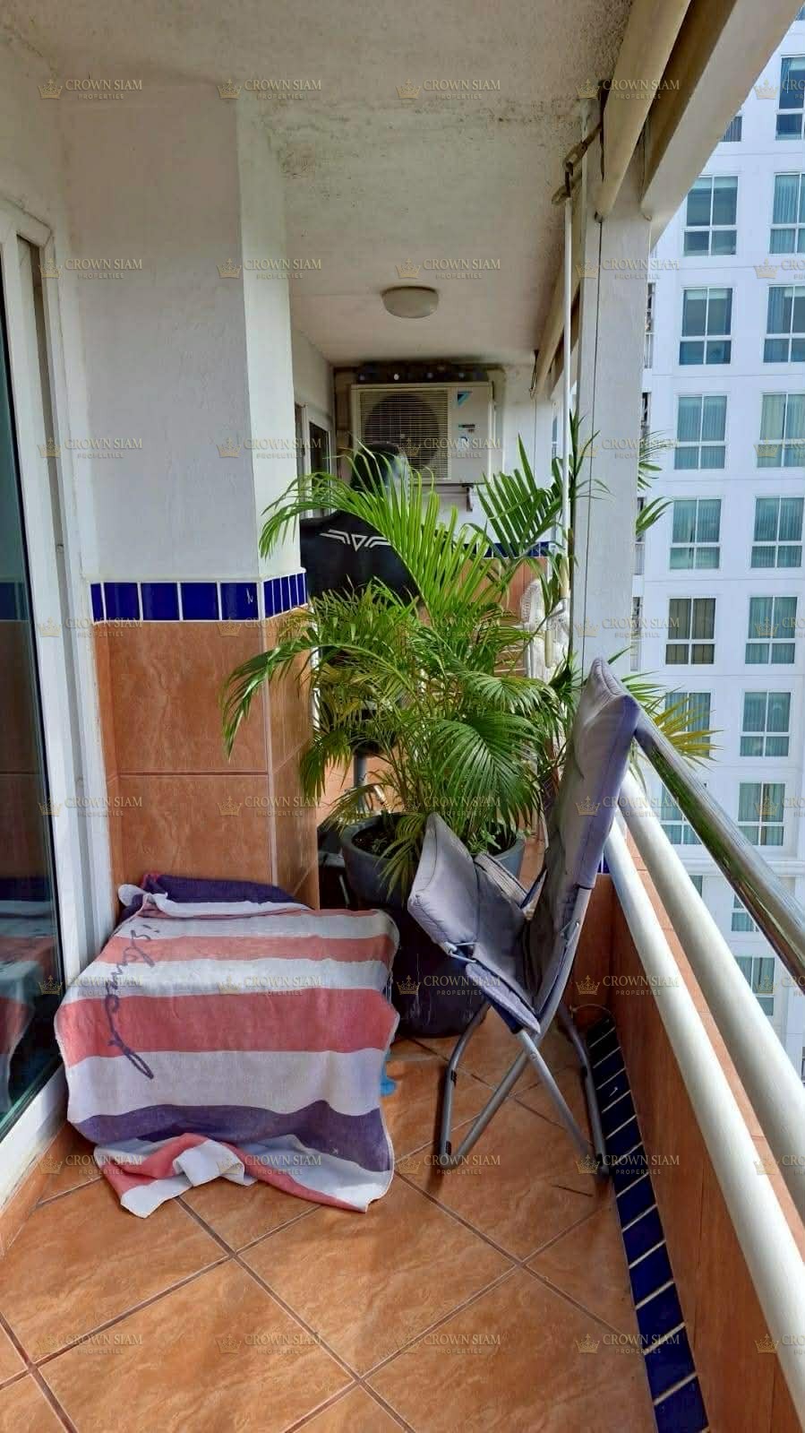 JOMTIEN ANGKET CONDOMINIUM - Image 10