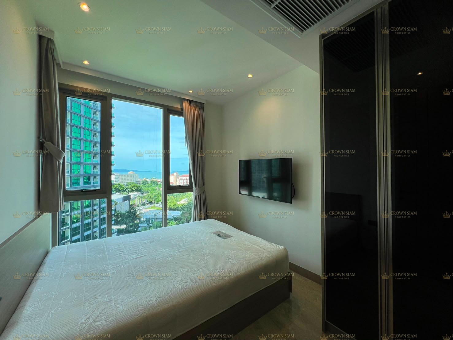 Jomtien • The Riviera Ocean Drive • 1BR Condo - Image 6