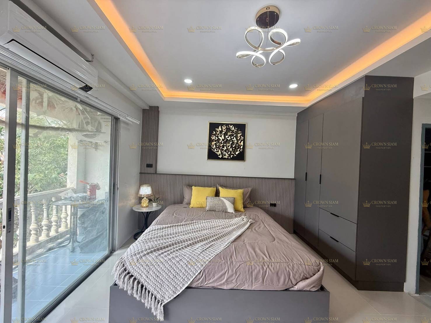 中天 • Majestic Residence • 单间公寓 - Image 6