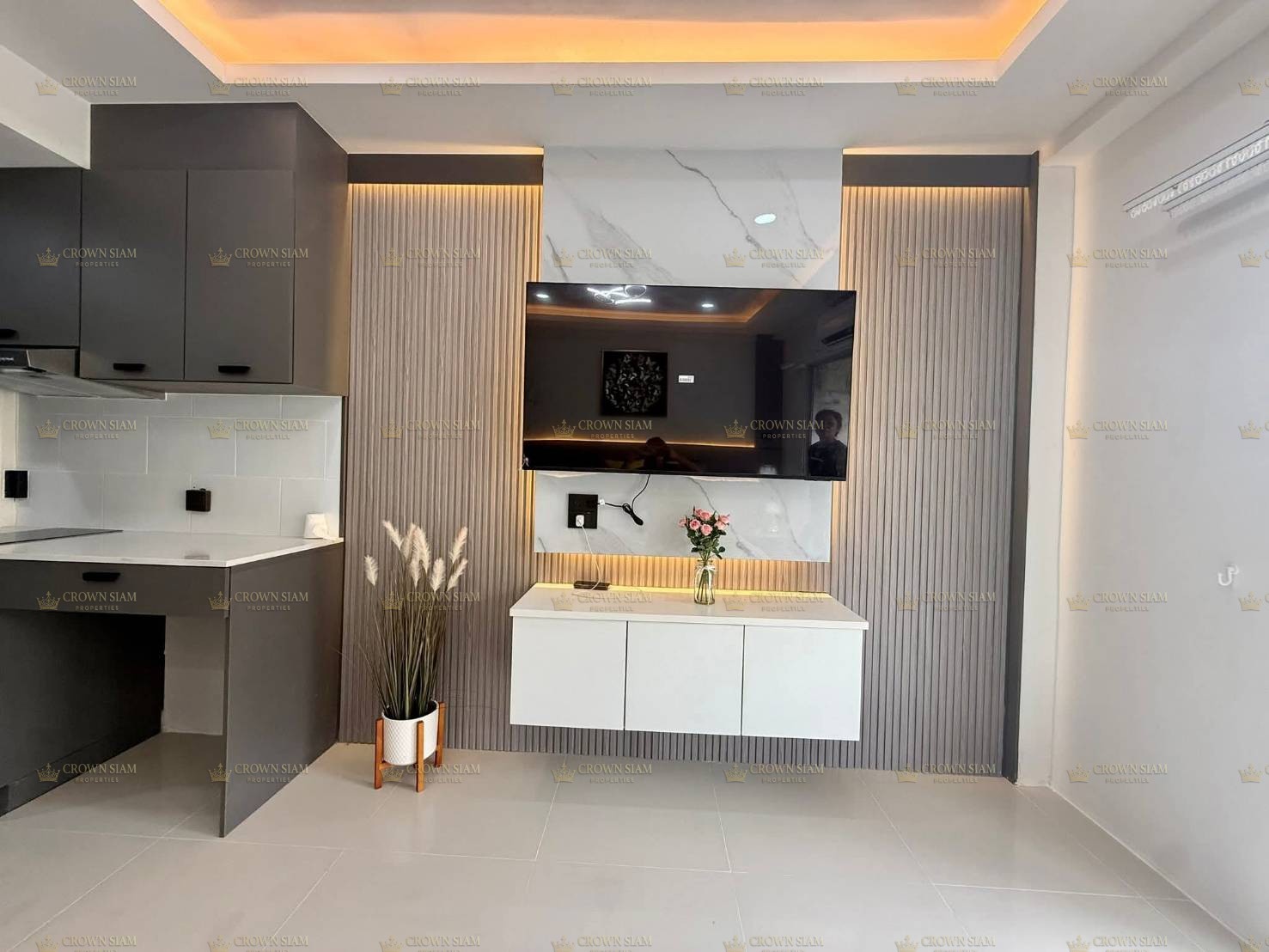 中天 • Majestic Residence • 单间公寓 - Image 4