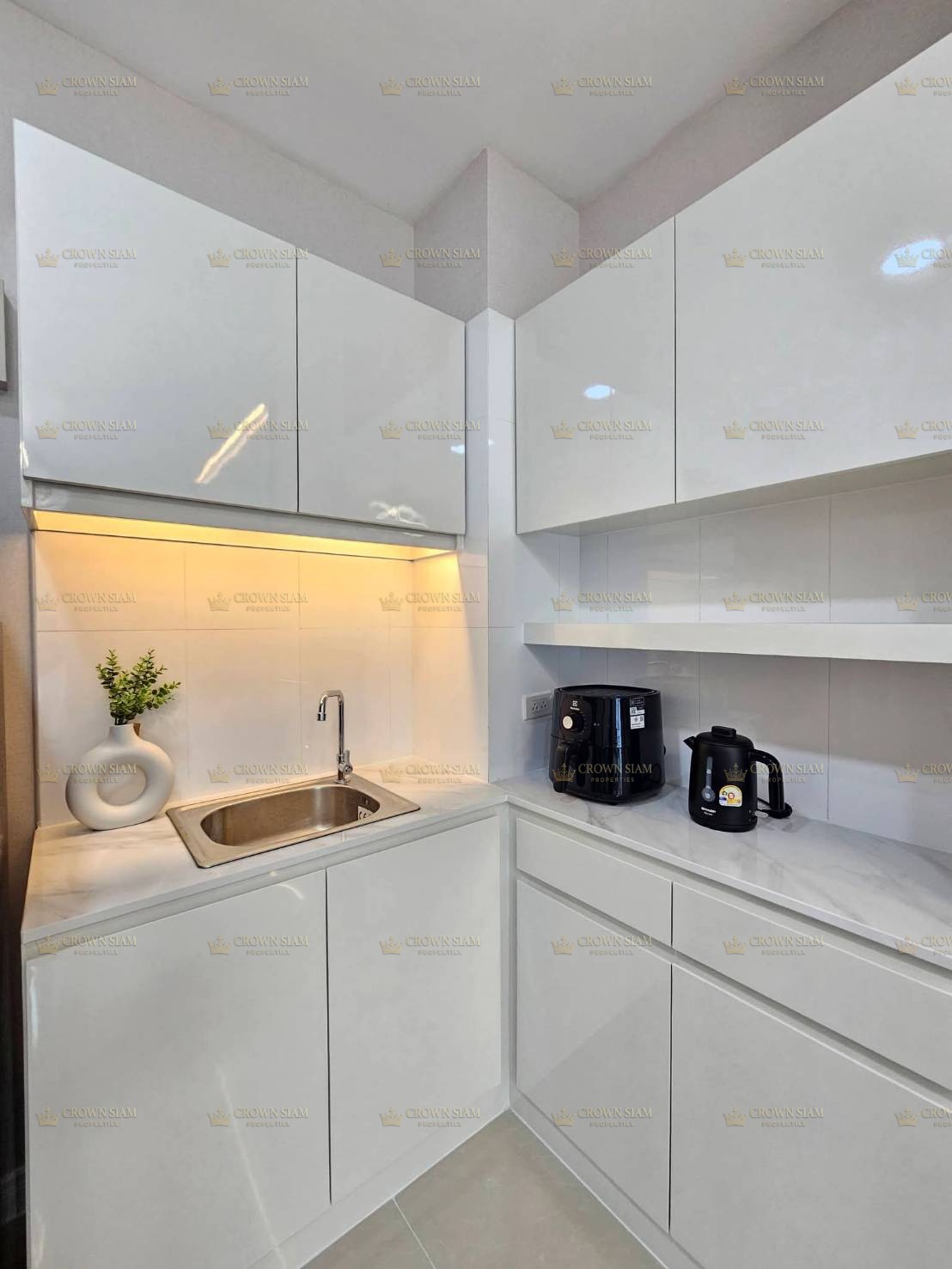 พัทยาตะวันออก • CC1 Condominium • คอนโด 1 ห้องนอน ชั้น 1 - Image 8