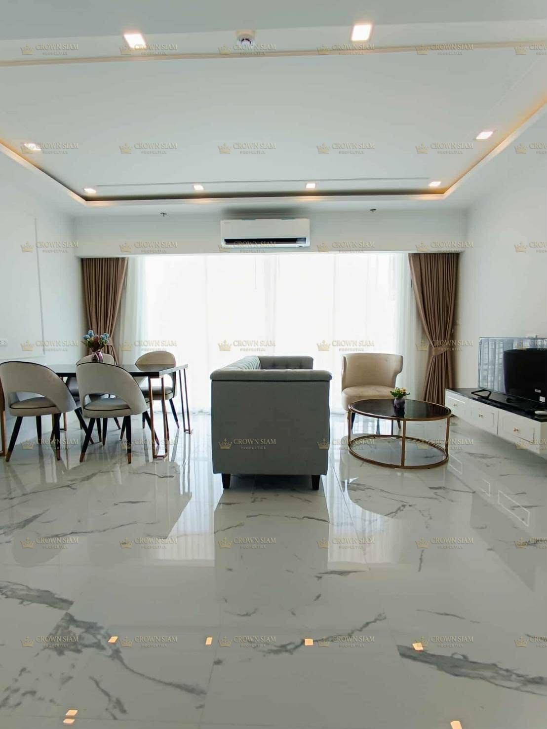 JOMTIEN EMPIRE TOWER  - Image 3