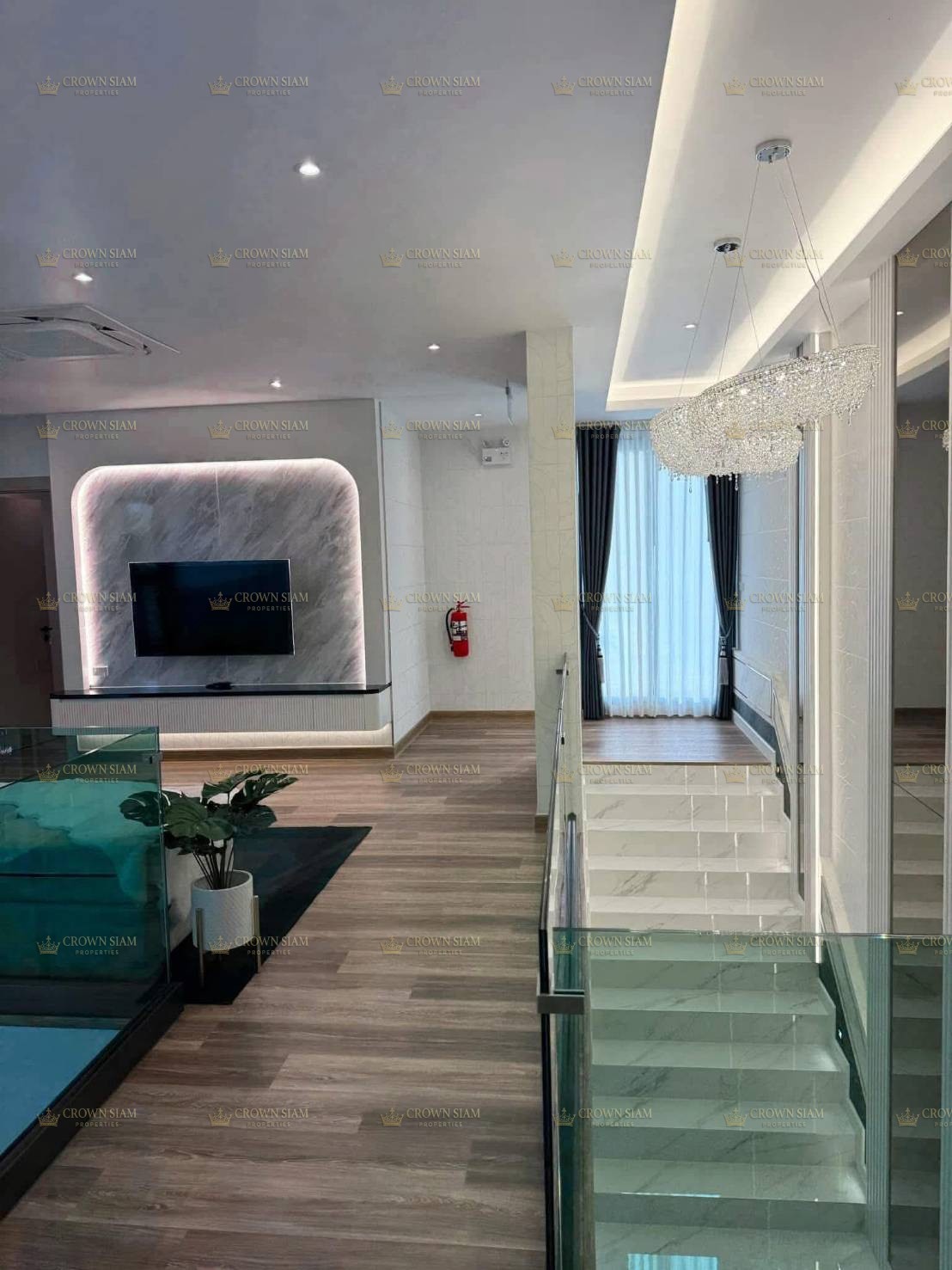 PATTAYA - JOMTIEN -PRIVATE VILLA - Image 8