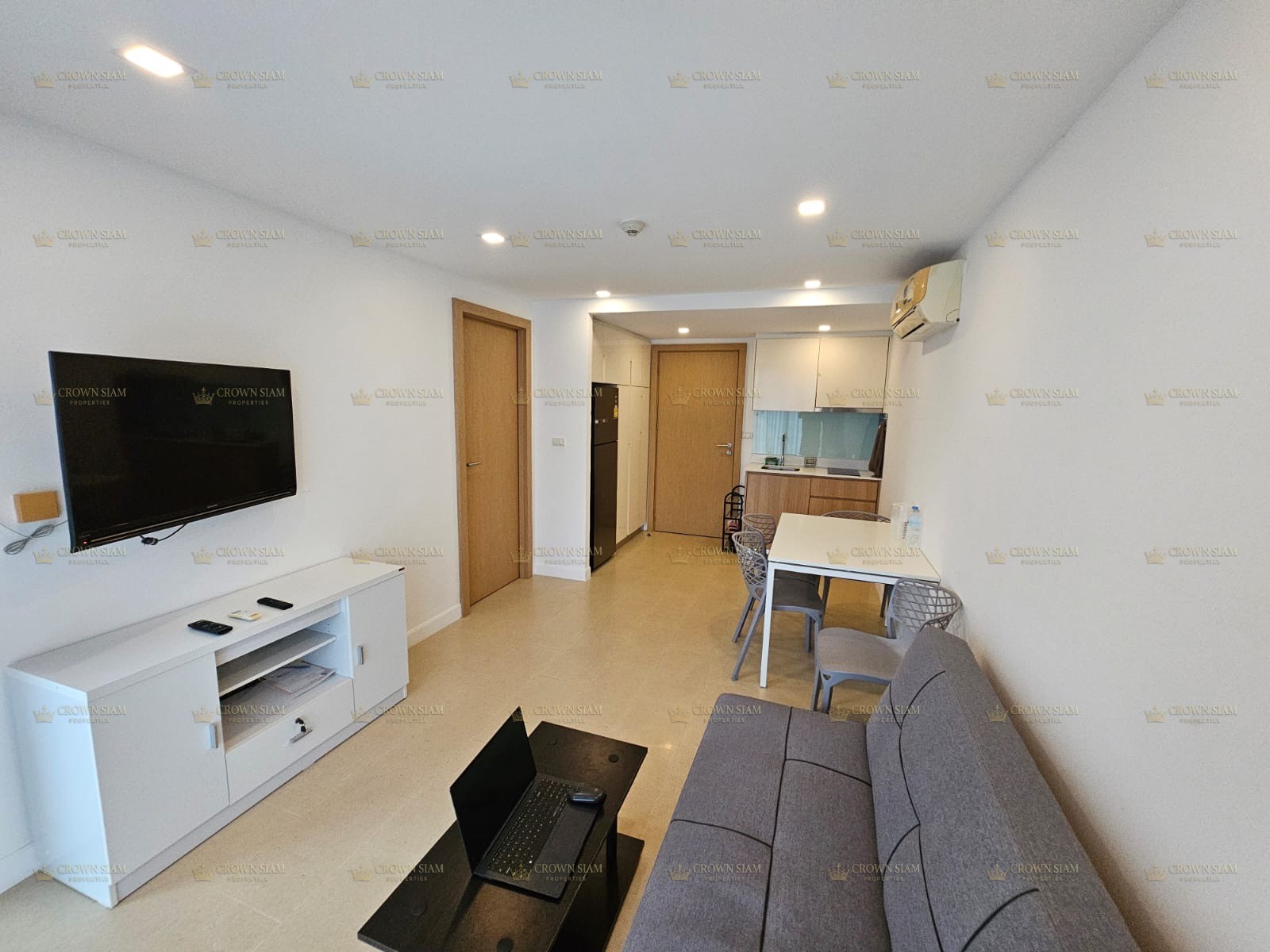 PATTAYA - PRATUMNAK - AURORA CONDOMINIUM - Image 6