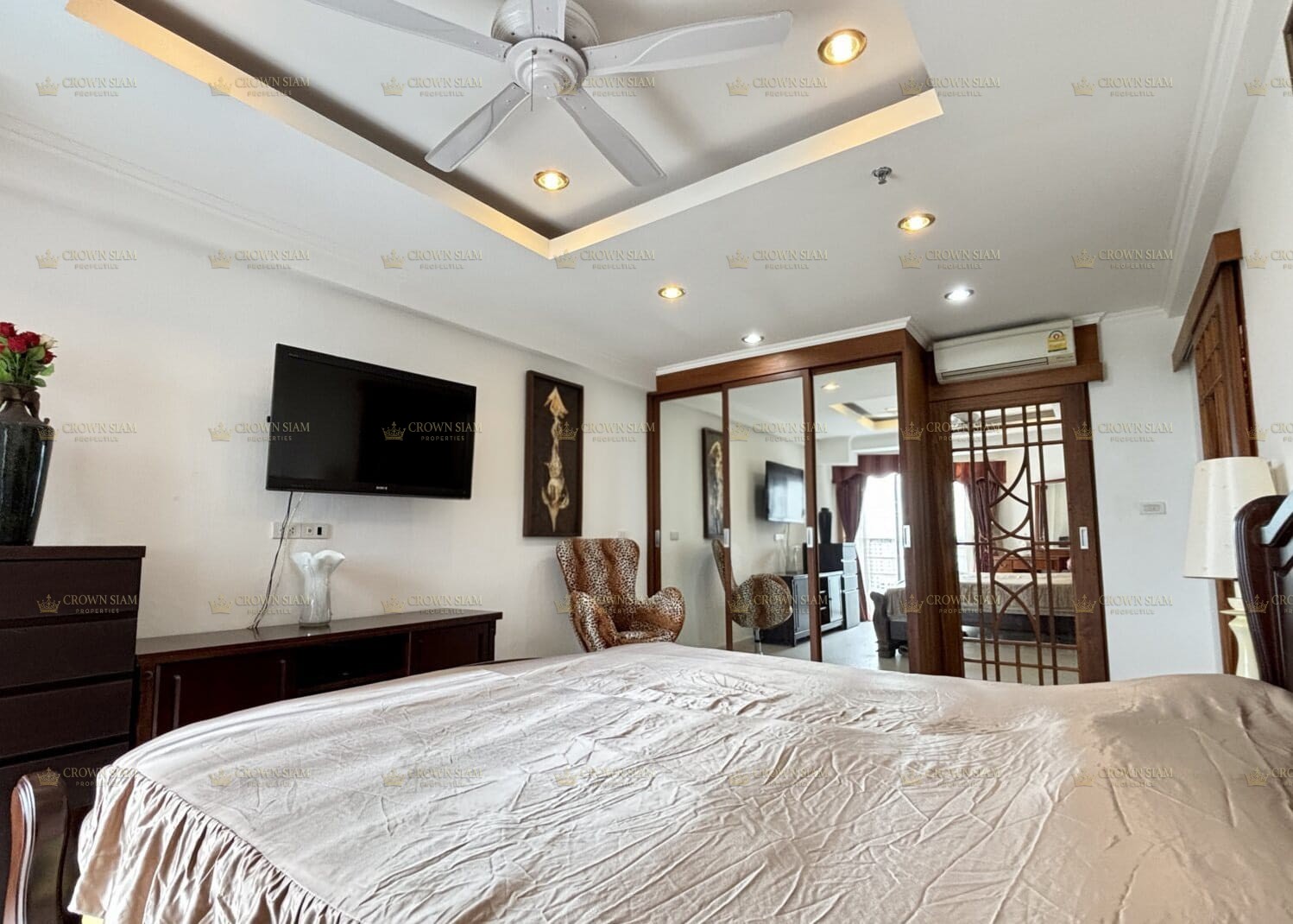 Jomtien • A1 Jomtien Beach Condominium Rimhad • 13F 1BR Sea View - Image 10