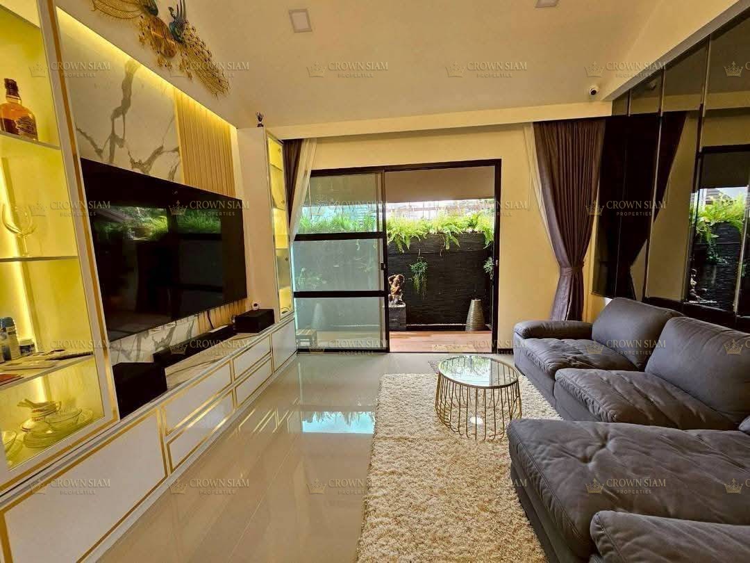 Huay Yai • The Maple Pattaya • 2BR Luxury House - Image 9