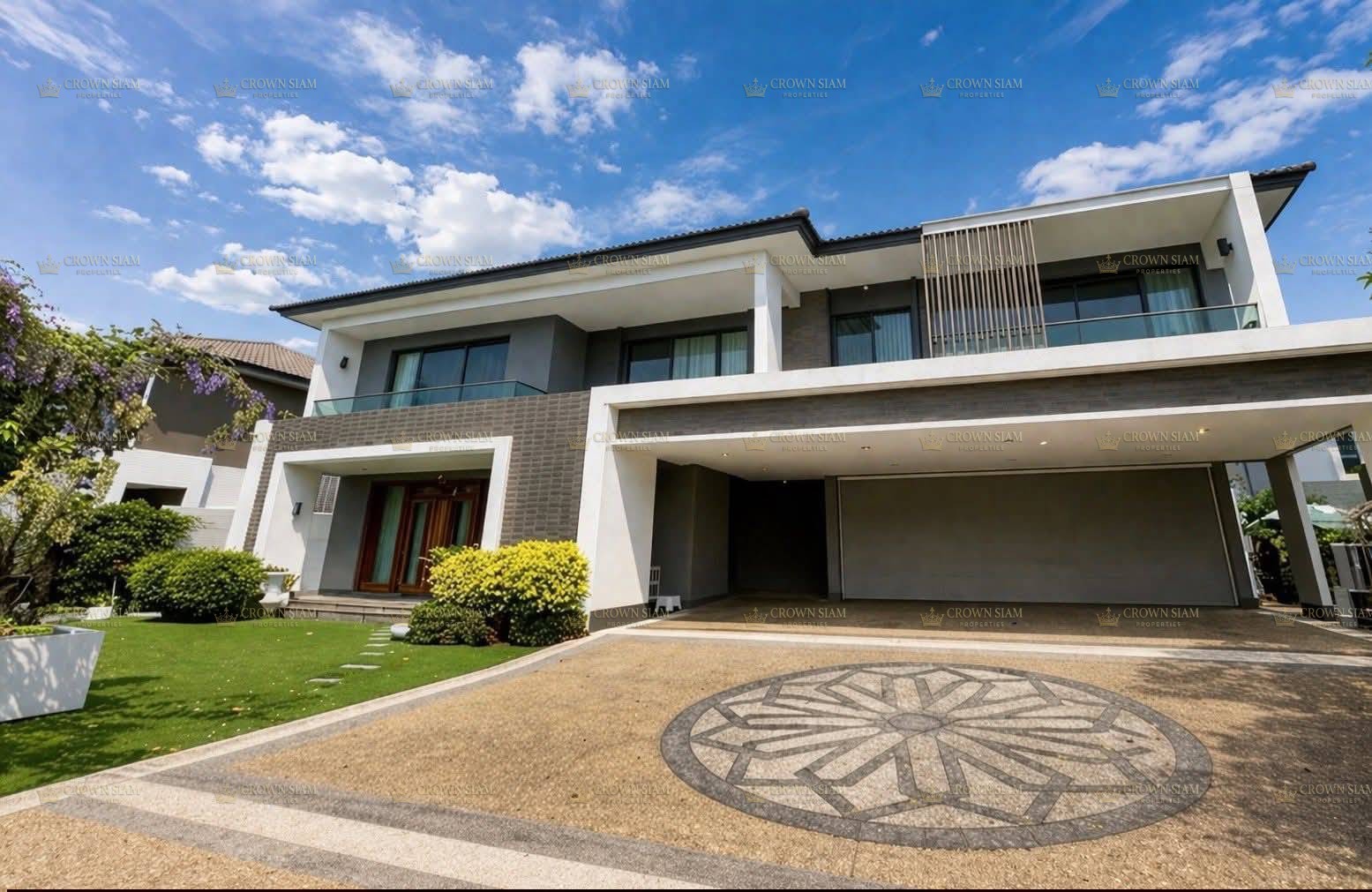 Bangna • The Grand Lux Bangna • Luxury Pool Villa