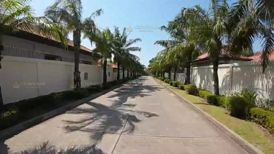 帕山（Pratumnak）• Majestic Residence • 海边7卧别墅 - Image 2