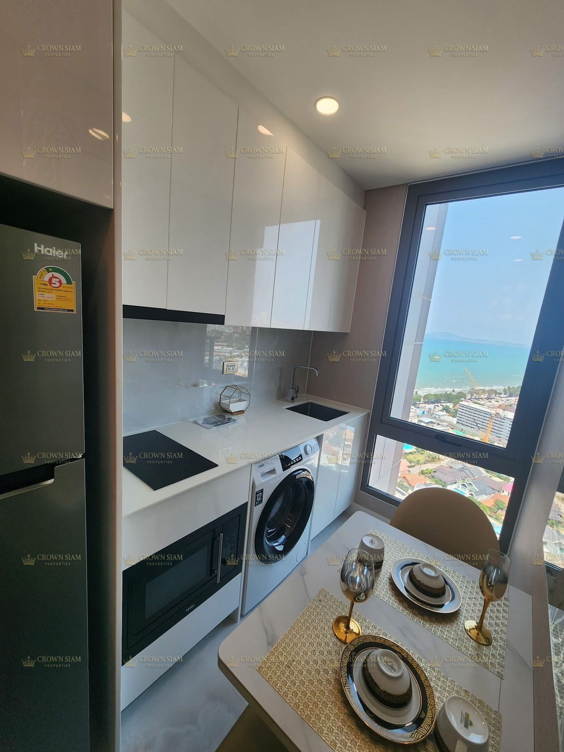 จอมเทียน • โคปาคาบาน่า บีช จอมเทียน • ชั้น 28 ห้อง 1 ห้องนอน - Image 5