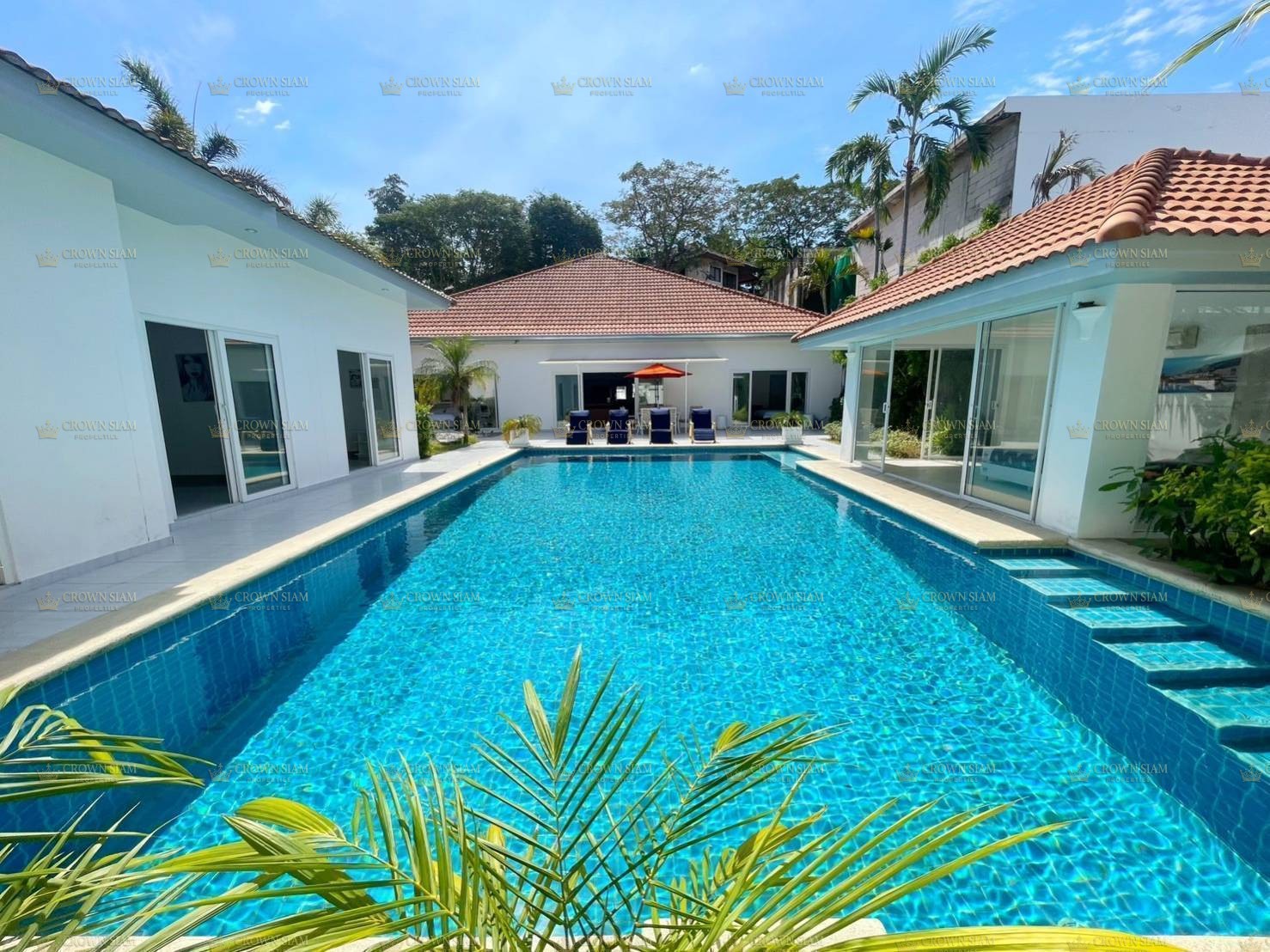 帕山（Pratumnak）• Majestic Residence • 海边7卧别墅 - Image 4