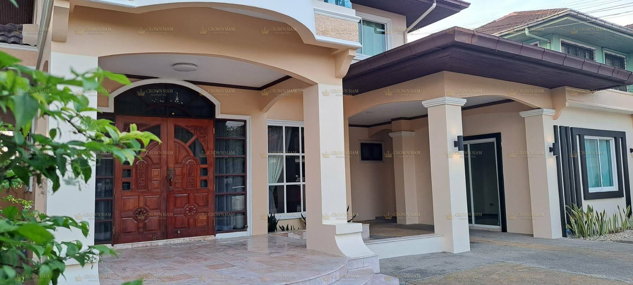 North Pattaya • Naklua • 4BR House - Image 5