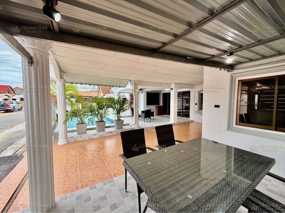 East Pattaya • Wantana Village • 4BR Private Pool Villa - Image 5