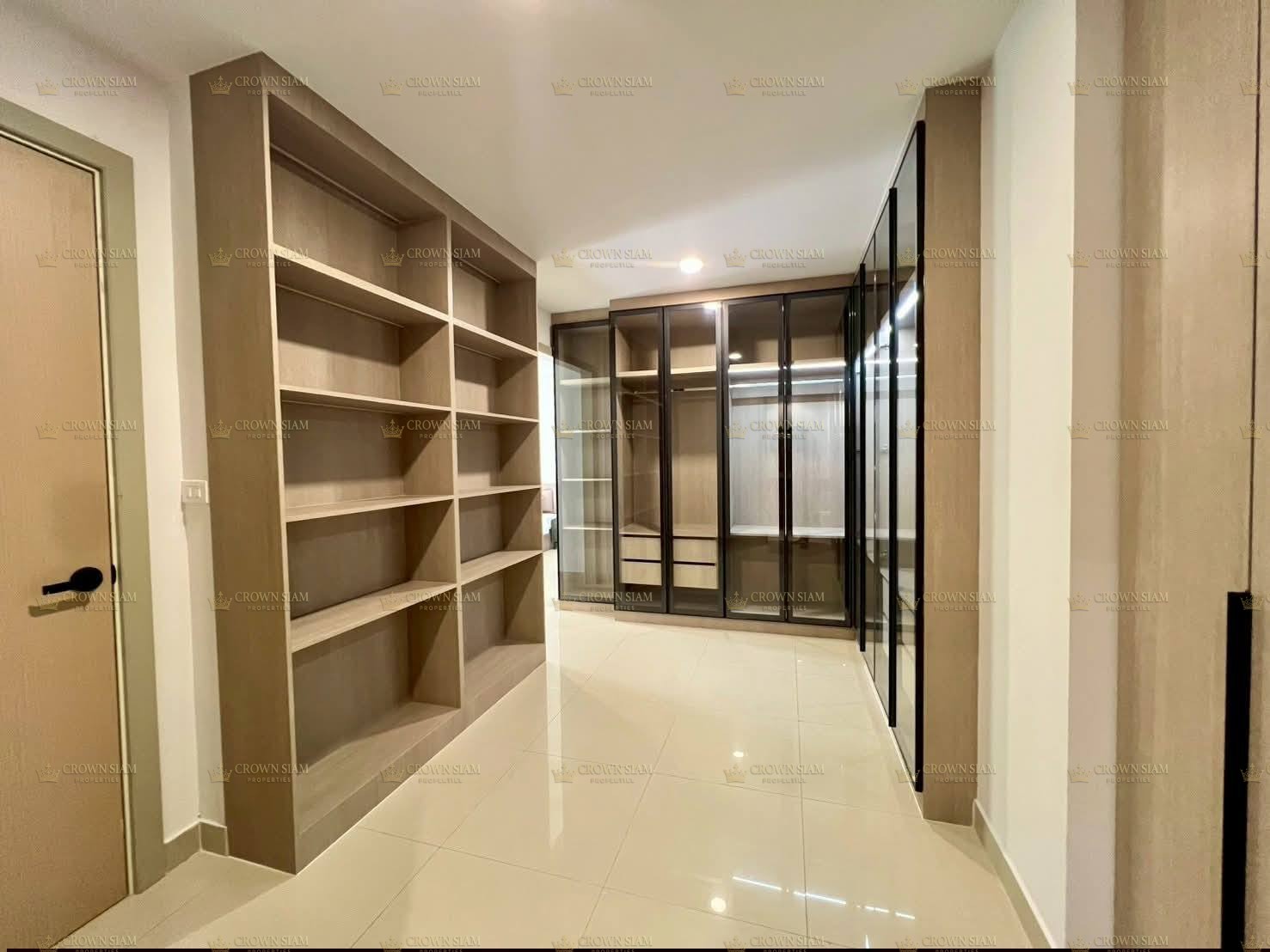 中天 • Gardenia Pattaya • 4卧花园直通大型住宅 - Image 10