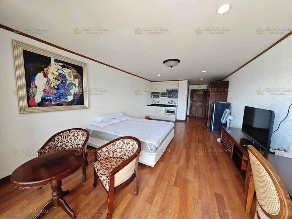 พระตำหนัก • Pattaya Hill Resort • สตูดิโอคอนโด - Image 3