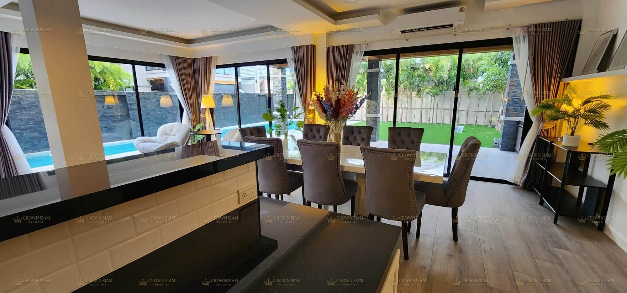 พัทยาตะวันออก • The Shade Villas • บ้านพูลวิลล่า 5 ห้องนอน - Image 8