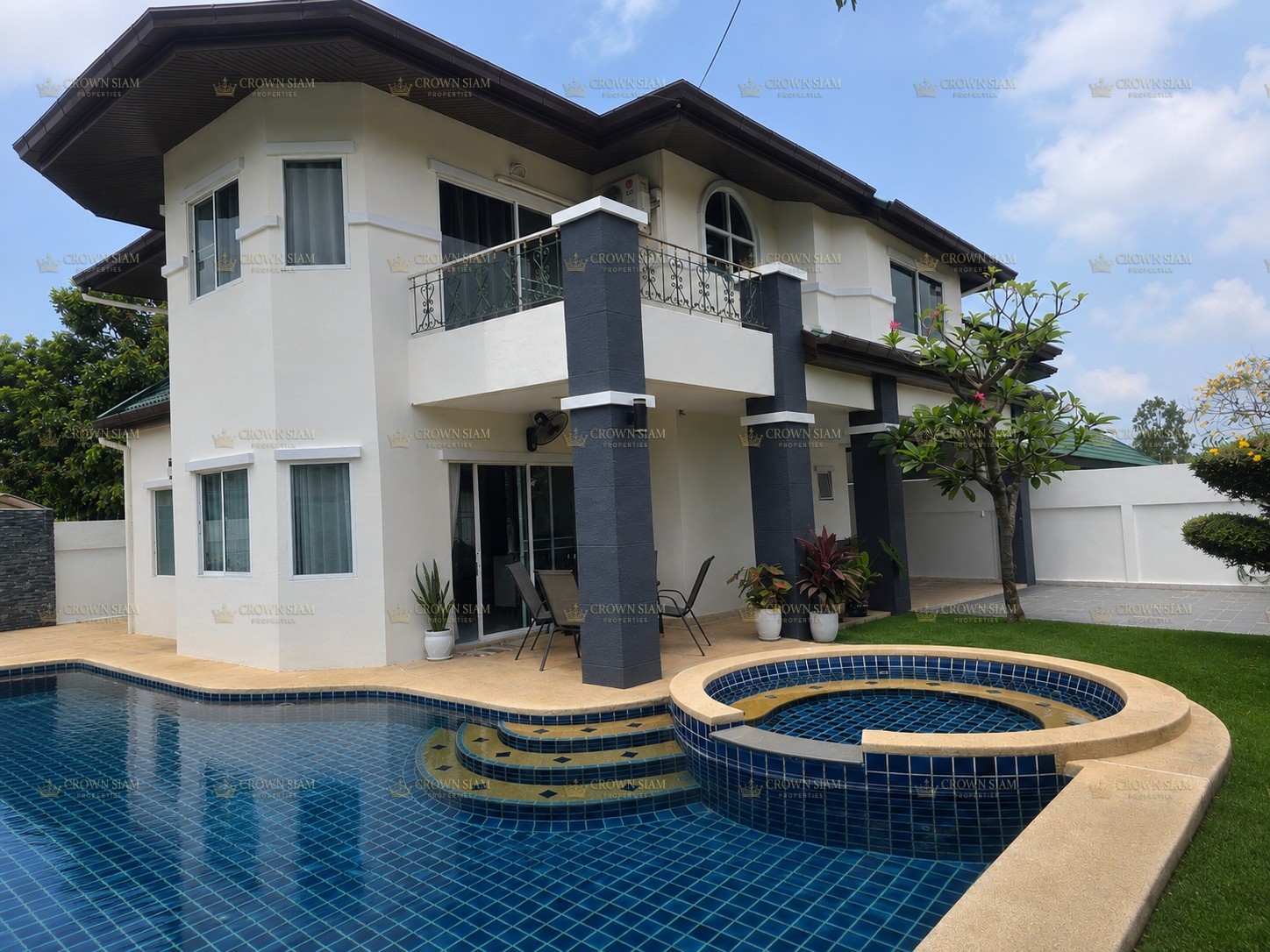 芭提雅东 • Pool Villa • 3卧室