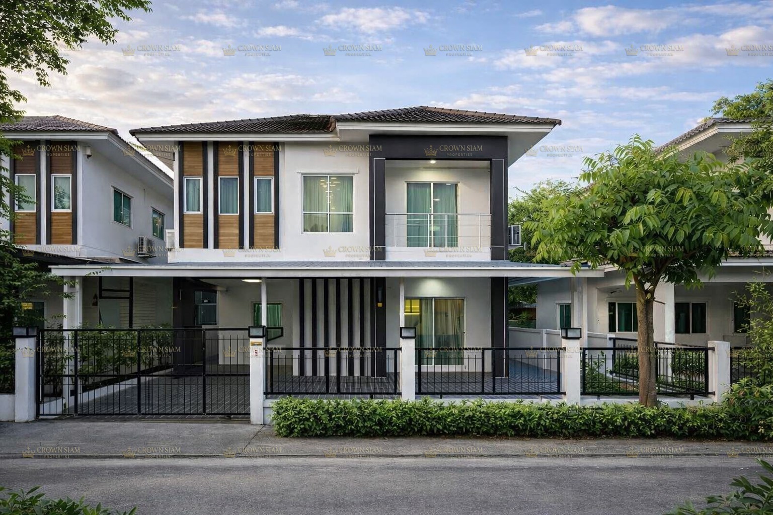 PATTAYA - EAST PATTAYA - NERNPLUBWAN - 001