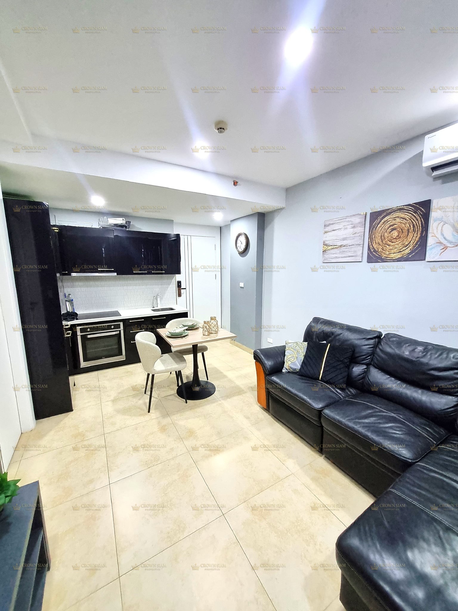 CENTRAL PATTAYA - AZURE HOTEL & CONDOMINIUMS - Image 3