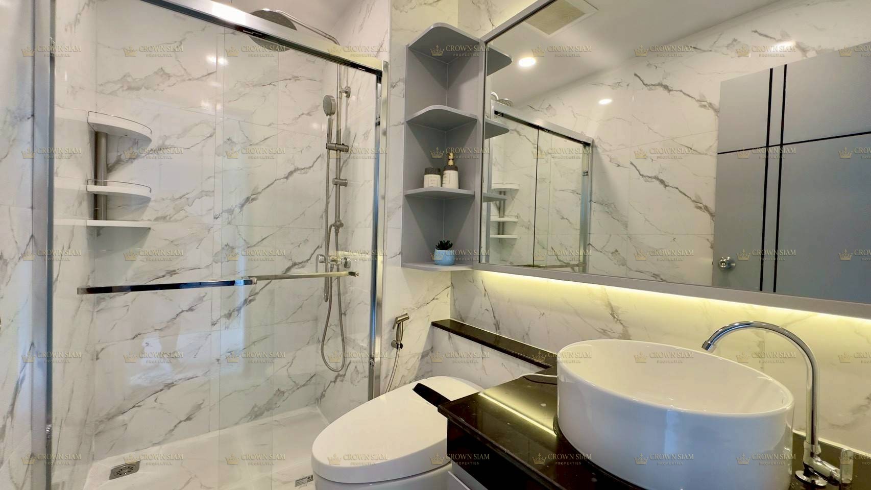 The Twin Tower Jomtien: 中天海滨生活的标志性建筑 - Image 10