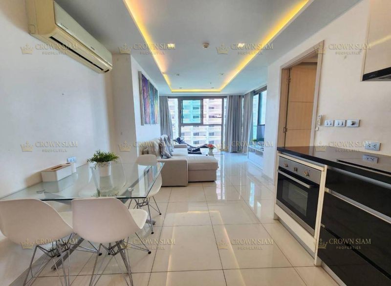 North Pattaya • Wongamat Tower Condominium • 9F 1BR Sea View Condo - Image 3
