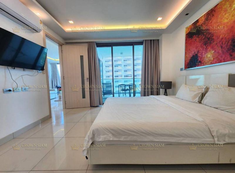 North Pattaya • Wongamat Tower Condominium • 9F 1BR Sea View Condo - Image 7