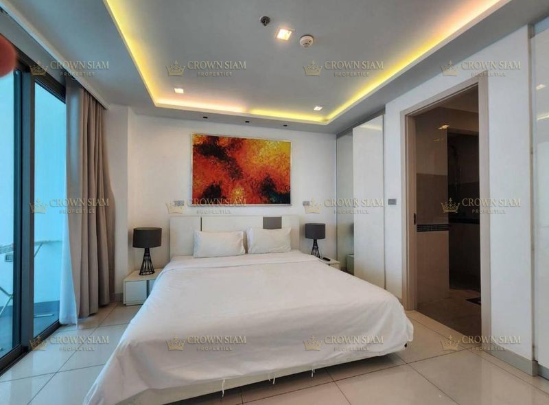 North Pattaya • Wongamat Tower Condominium • 9F 1BR Sea View Condo - Image 8