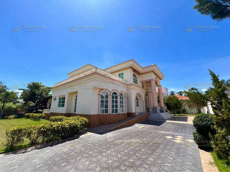 พัทยาตะวันออก • Paradise Villa 2 • บ้าน 4 ห้องนอน