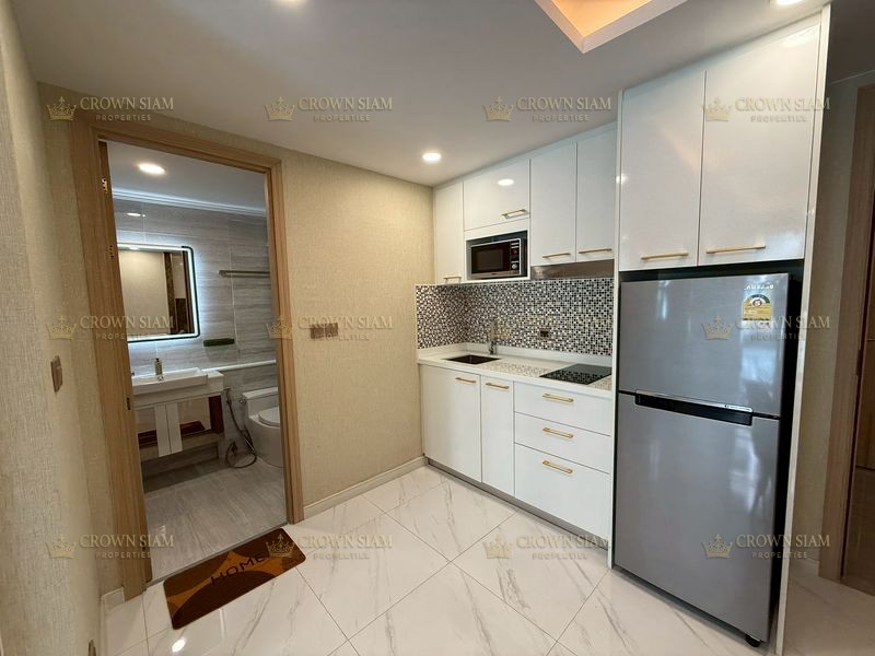 中天 • Dusit Grand Park 2 • C栋 1楼 1房 泳池直通单位 - Image 3