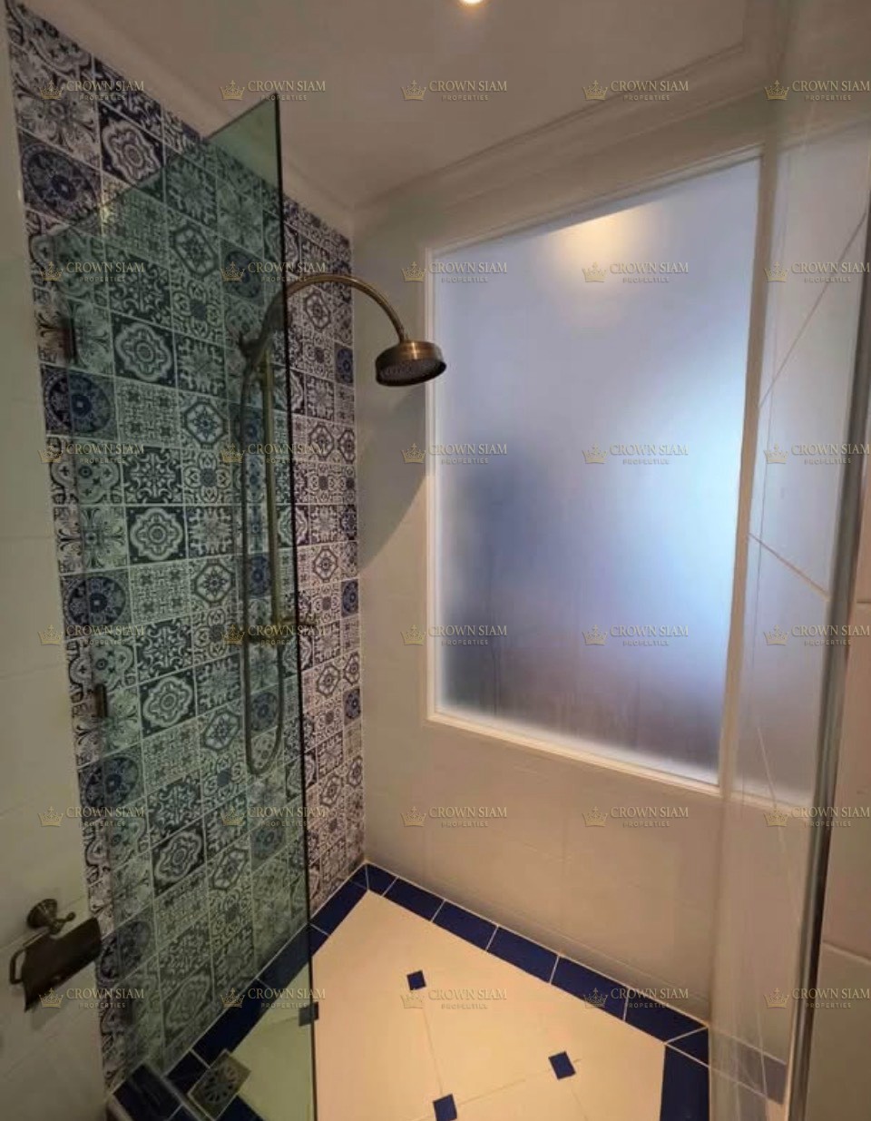 中天 • Seven Seas Côte d’Azur • 2楼 单间 城景 - Image 7