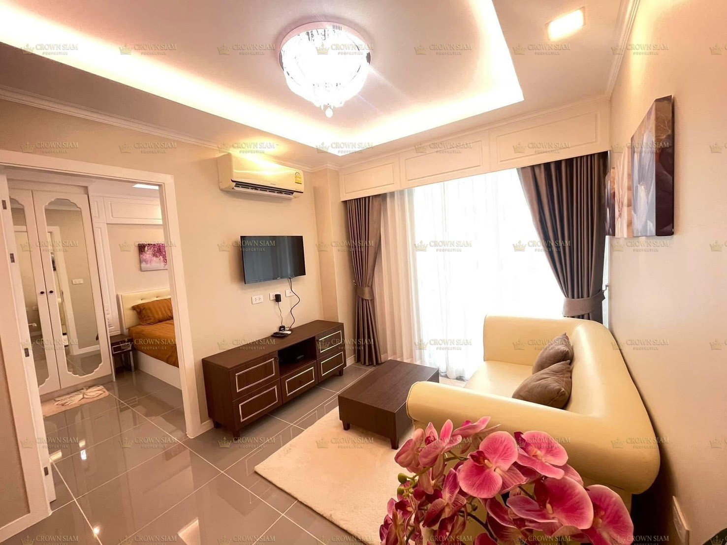 Jomtien • The Orient Resort & Spa • Pool View 1BR Condo - Image 3