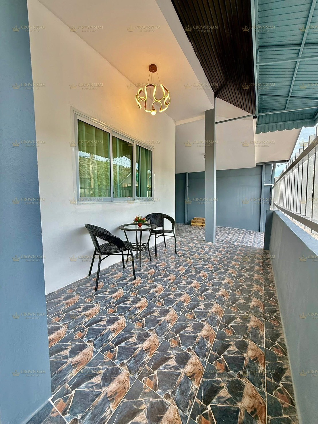 芭堤雅东 • Chatkaew 5 Village • 全新翻新3卧独栋住宅 - Image 3