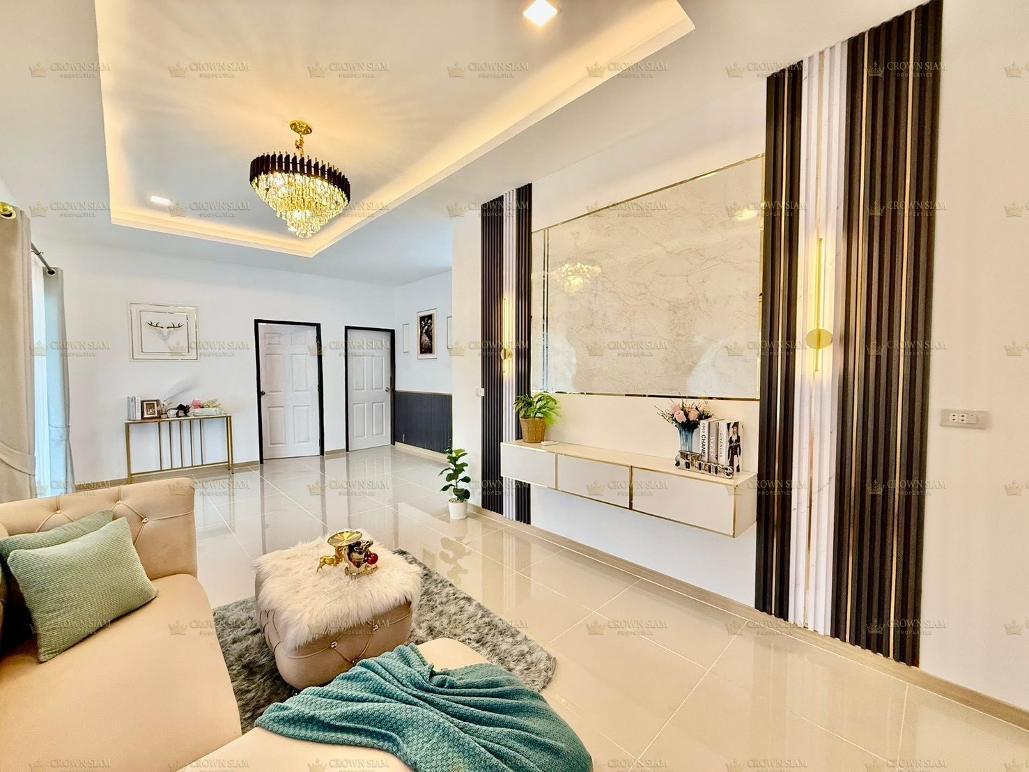芭堤雅东 • Chatkaew 5 Village • 全新翻新3卧独栋住宅 - Image 10