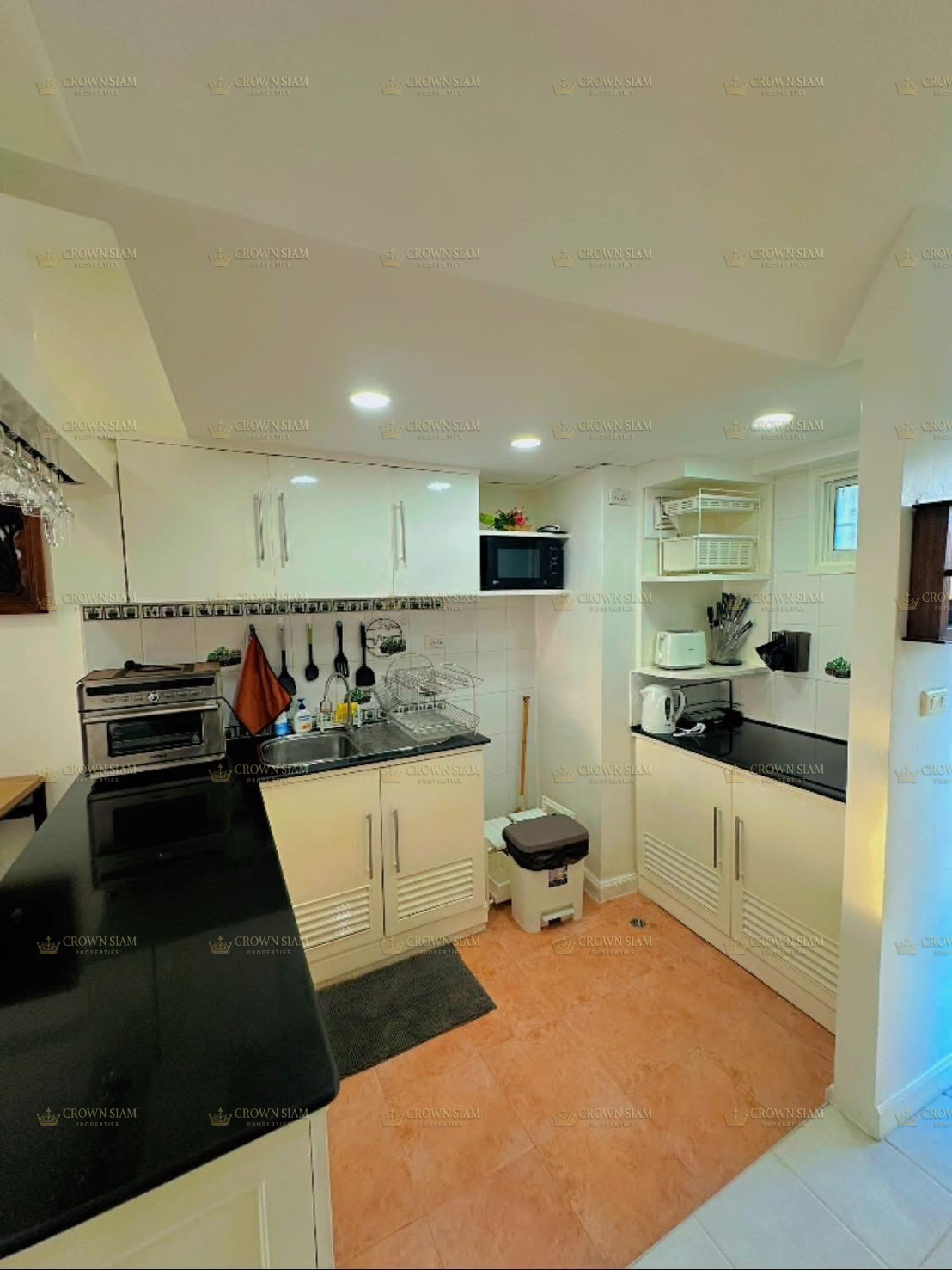 Pratumnak • Star Beach Condotel • 4F 1BR Sea View Condo - Image 6
