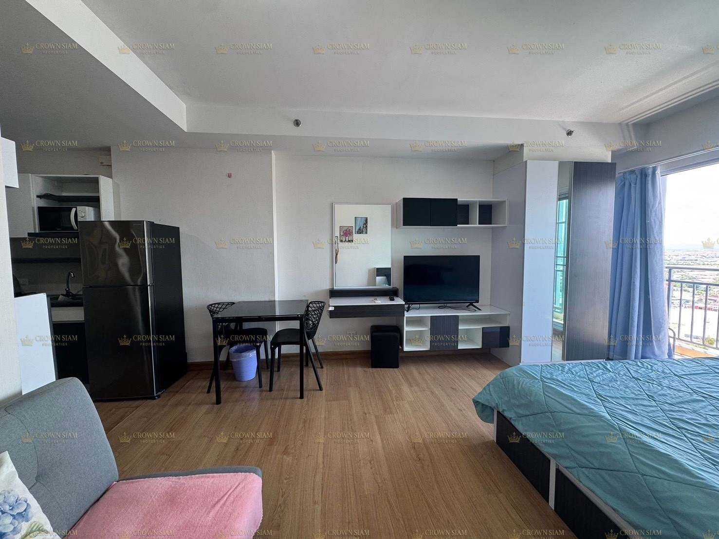 Central Pattaya • Supalai Mare Pattaya • 21F Studio Condo