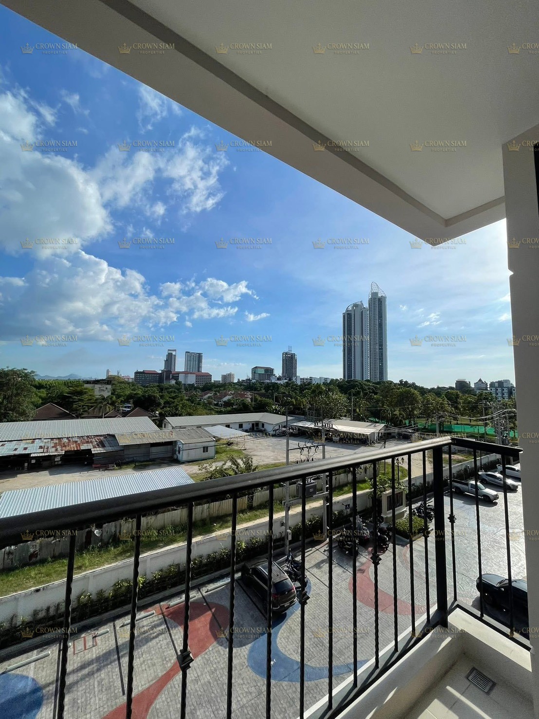 Jomtien • Espana Condo Resort Pattaya • 5F 1BR City View Condo - Image 9