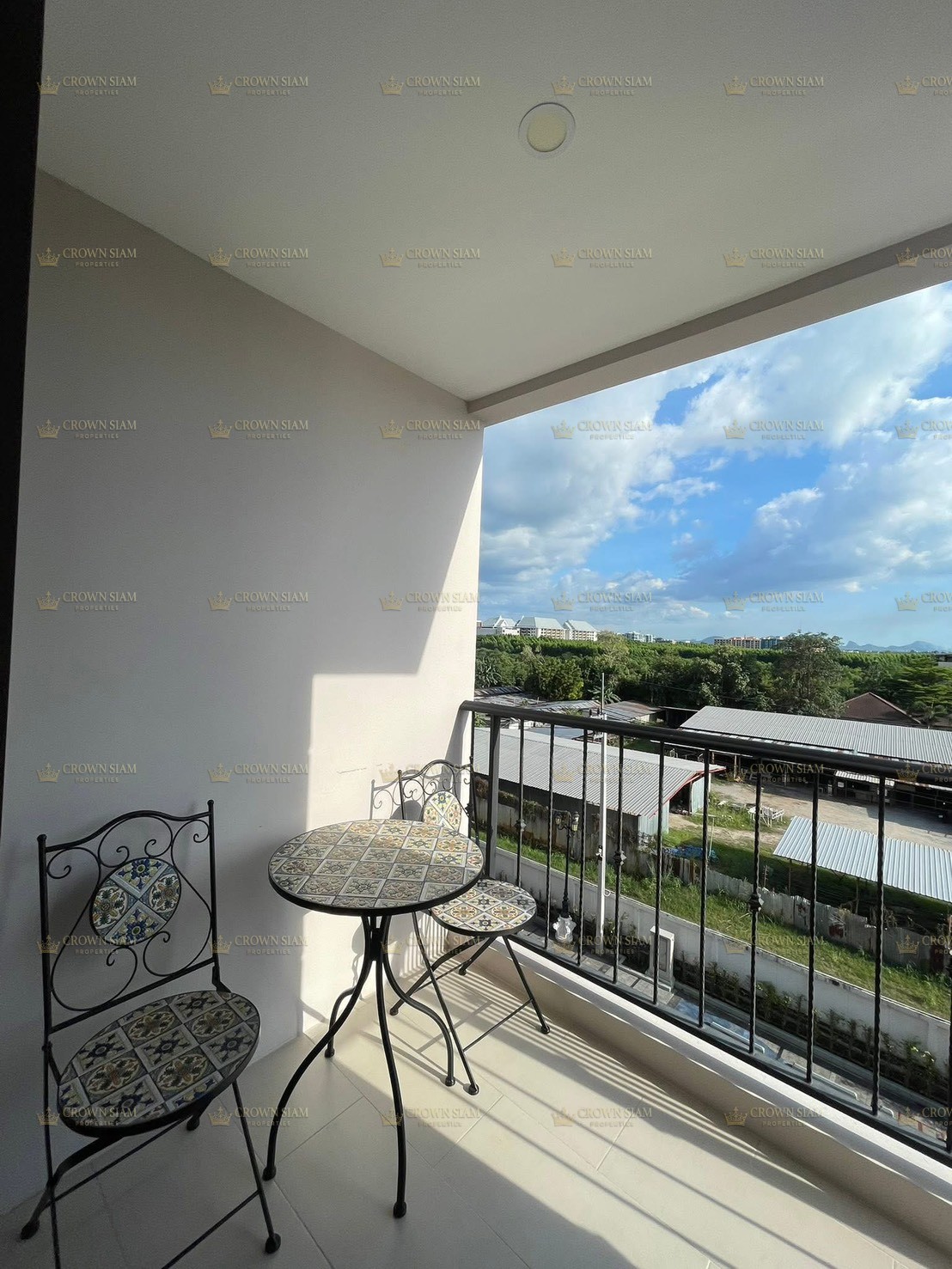 Jomtien • Espana Condo Resort Pattaya • 5F 1BR City View Condo - Image 8
