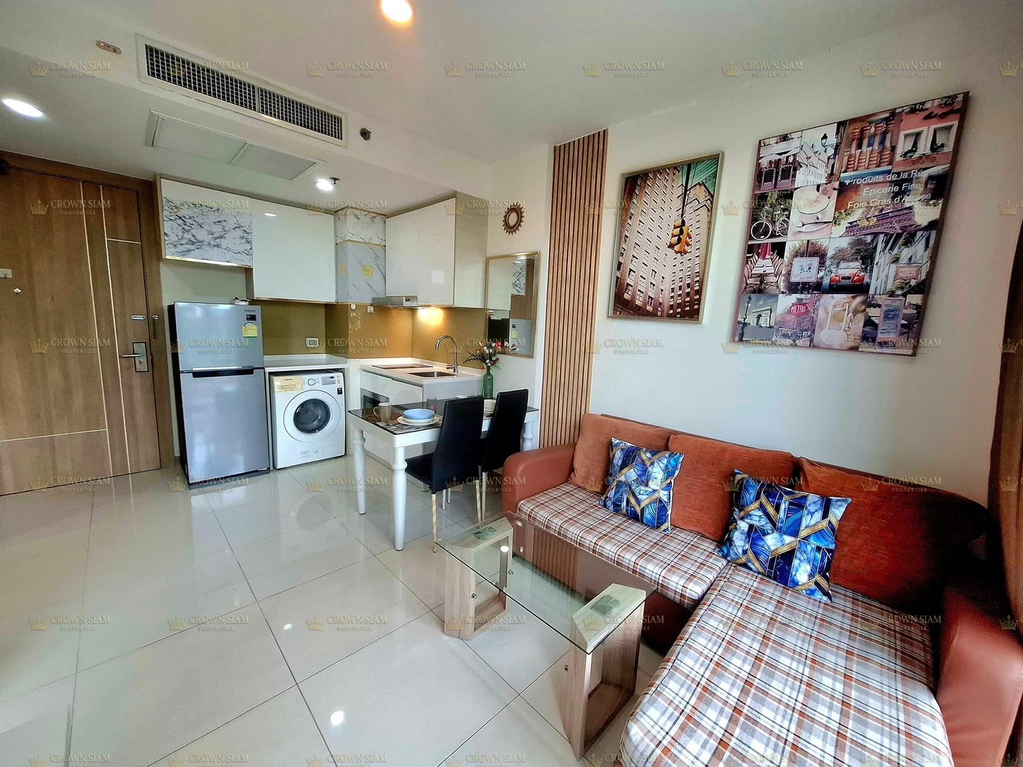 North Pattaya • The Riviera Wongamat • 4F 1BR Pool View Condo - Image 4