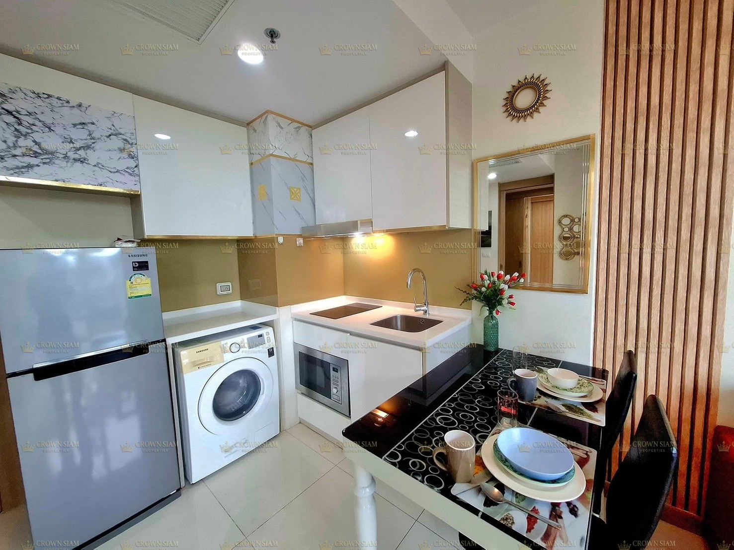 North Pattaya • The Riviera Wongamat • 4F 1BR Pool View Condo - Image 6