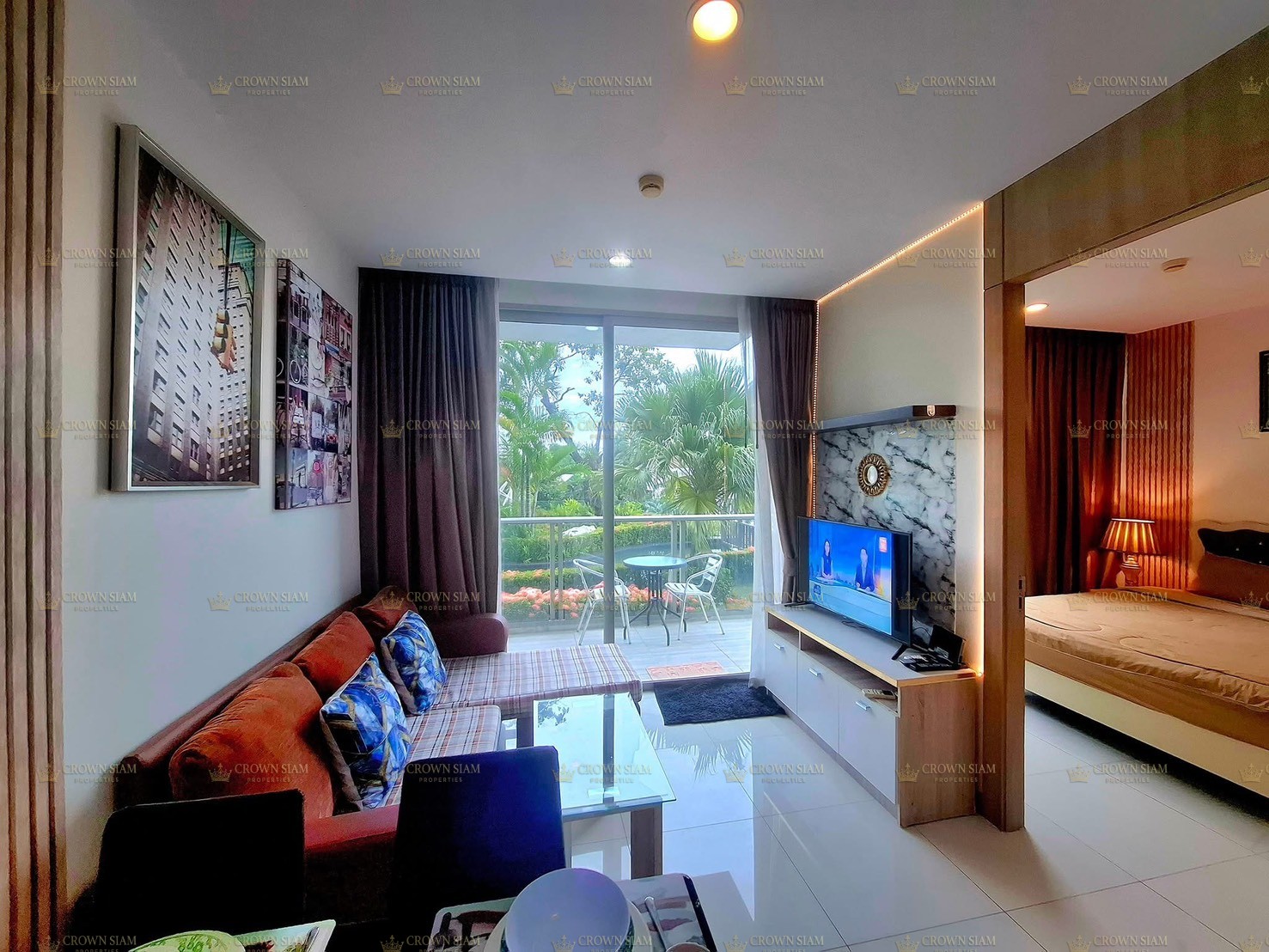 North Pattaya • The Riviera Wongamat • 4F 1BR Pool View Condo - Image 3