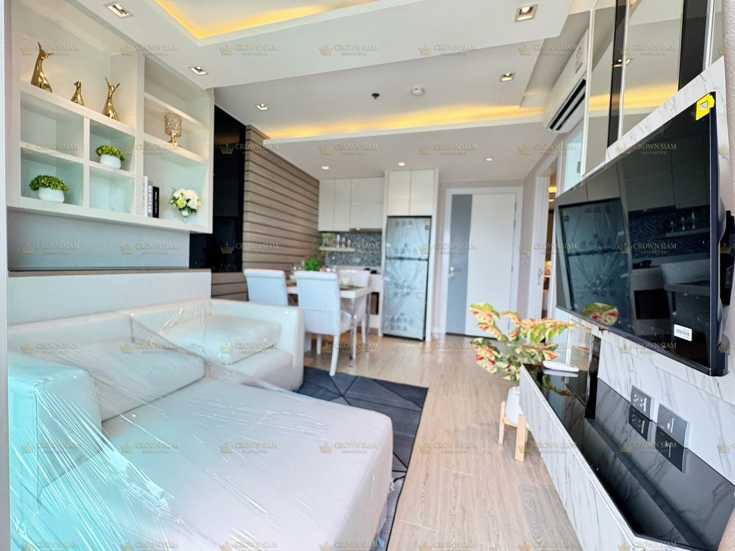 Jomtien • La Santiré Pattaya-Jomtien • 14F 1BR Condo - Image 8