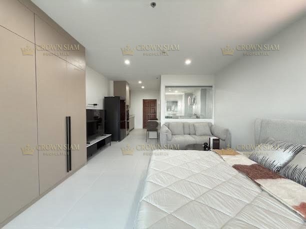 Jomtien • View Talay 5 • 13F Studio Sea View Condo - Image 6
