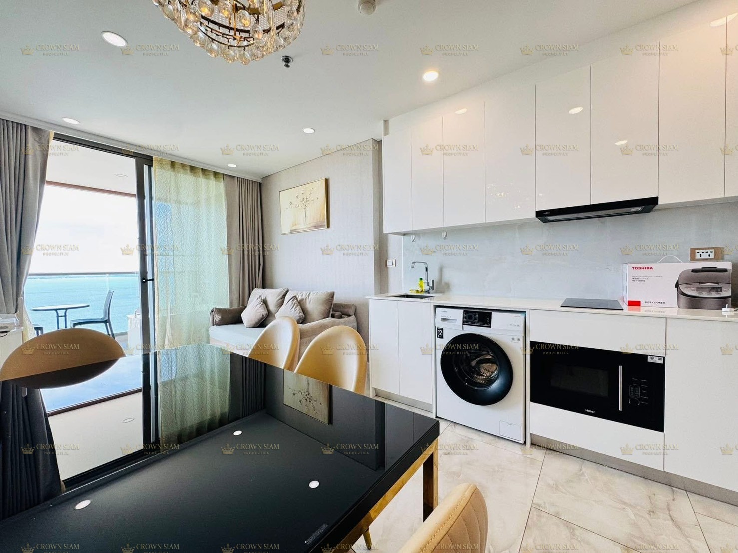 Jomtien • Copacabana Beach Jomtien • 53F 1BR Sea View Condo - Image 3