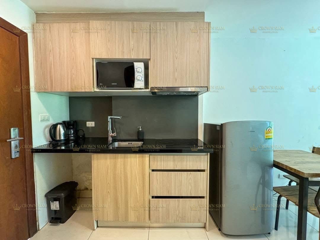 Jomtien • Laguna Beach Resort 2 • 1F Studio Garden View Condo - Image 5