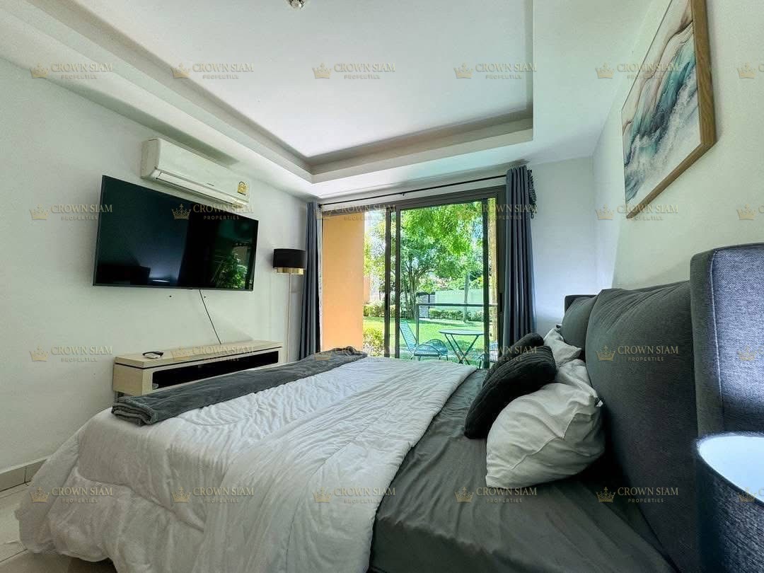 Jomtien • Laguna Beach Resort 2 • 1F Studio Garden View Condo - Image 4