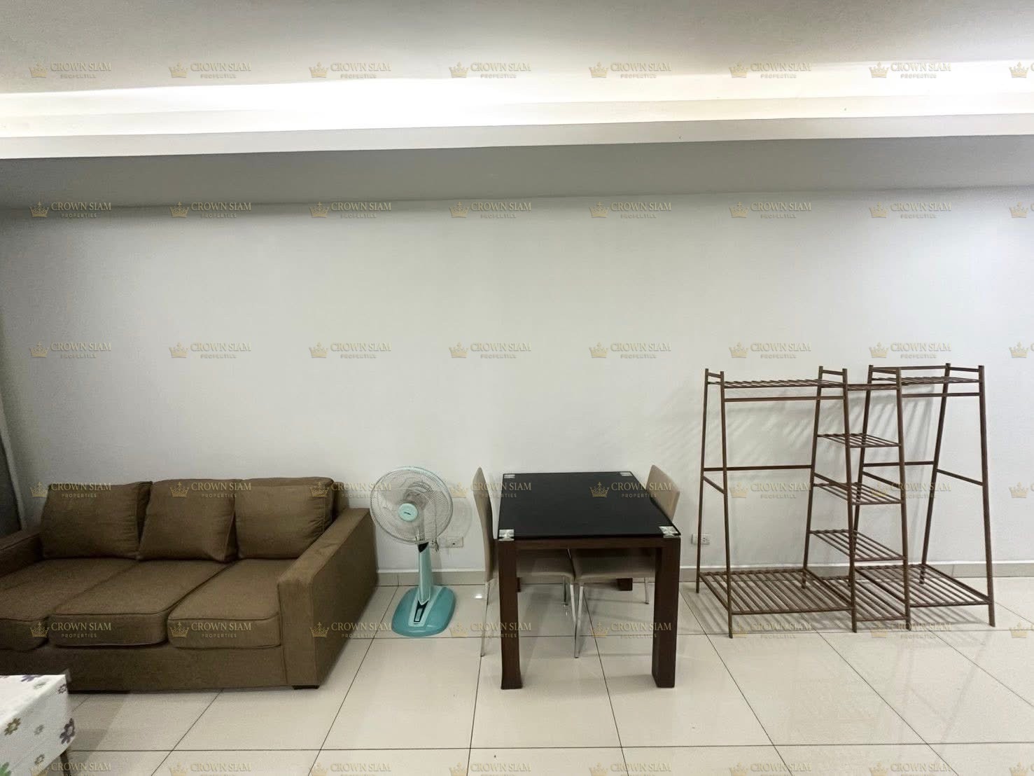 Pratumnak • Water Park Condominium • 4F 1BR Condo - Image 5