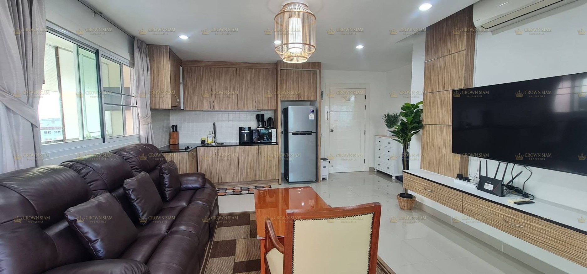 Jomtien • Porch Land 2 Jomtien Resort • 8F 1BR Corner Condo - Image 4