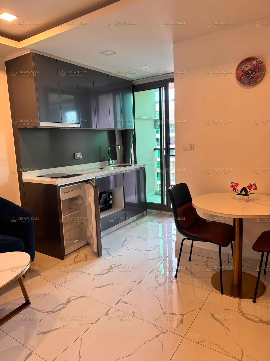พัทยาพระตำหนัก • Acadia Center Suite Condo • คอนโด 1 ห้องนอน ชั้น 5 วิวเมือง
