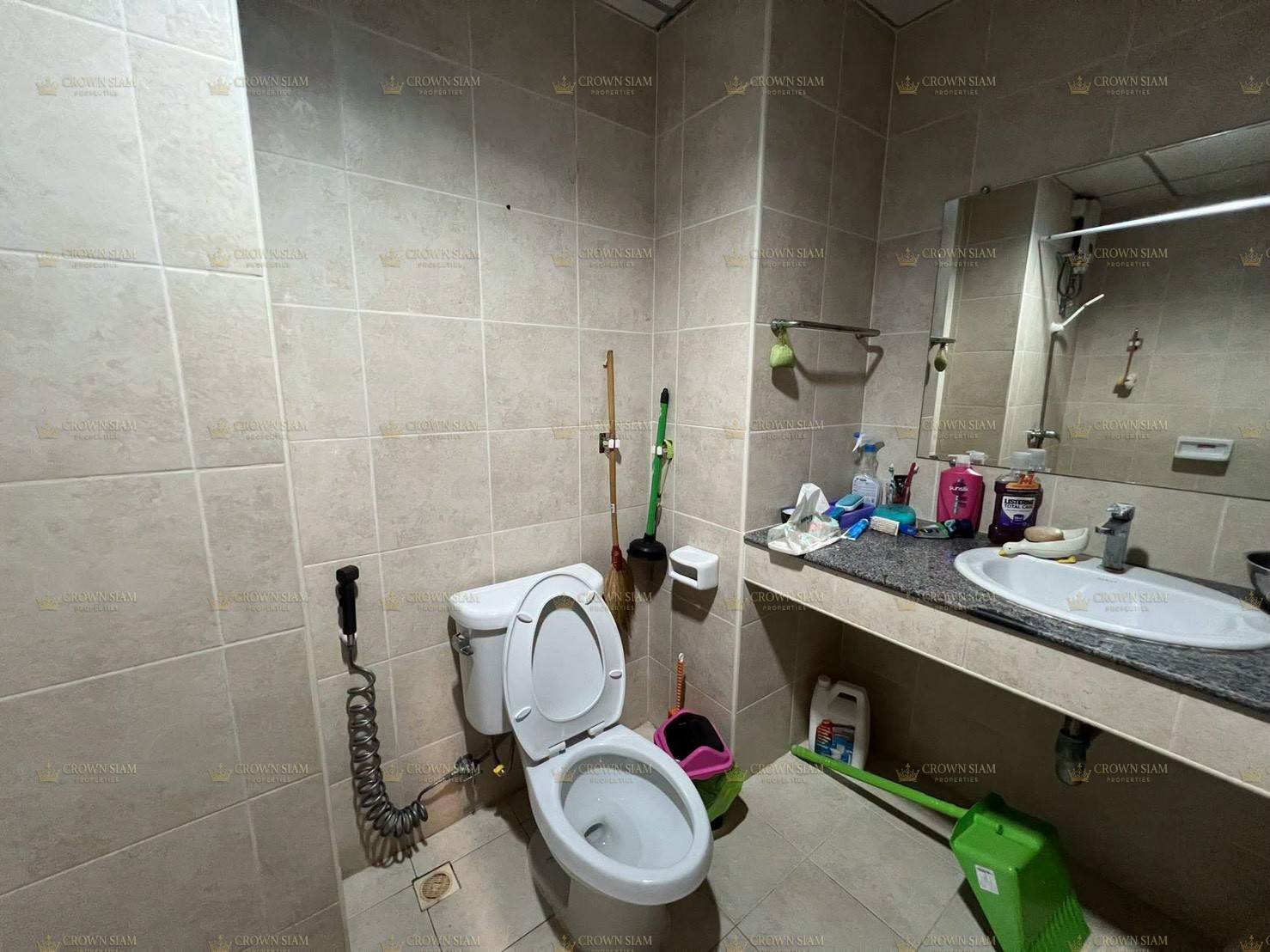 Jomtien • View Talay 8 • Studio Condo - Image 6