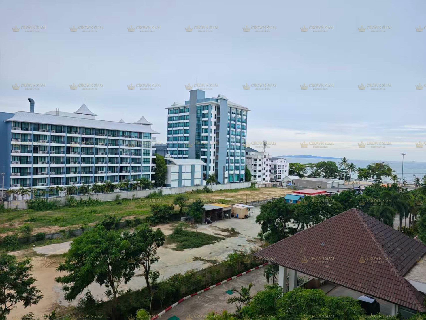 Jomtien • View Talay 8 • Studio Condo - Image 10
